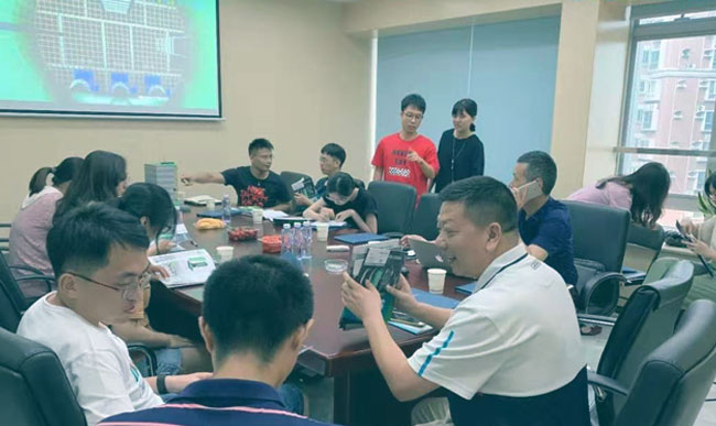 “推進(jìn)智慧水務(wù)技術(shù)，建設(shè)綠色生態(tài)道路”交流會(huì)如期舉行